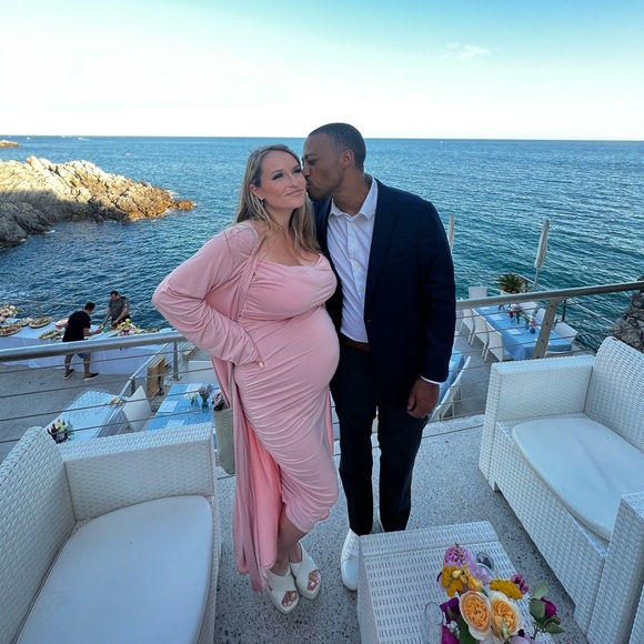 Pink Maternity Comfy Cute Bodycon Dress! 🪷 - Picture 6 of 7